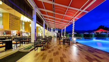 Peach Blossom Resort