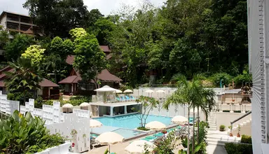 Peach Hill Resort & Spa