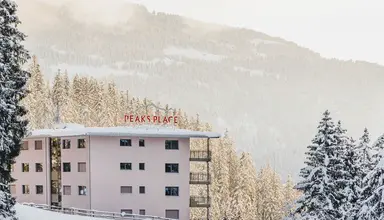 Peaks Place