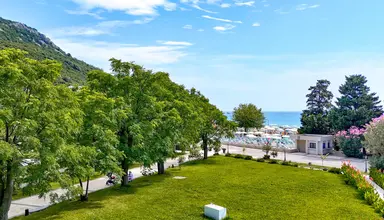 Pearl Beach Resort