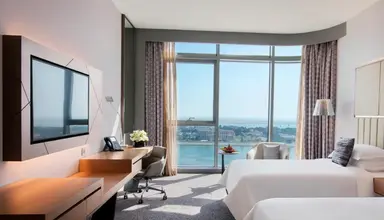Pearl Rotana Capital Centre