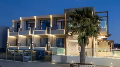 Pearl SeaBreeze Suites