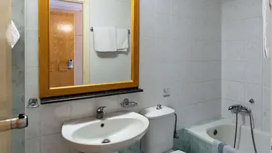 Pearl SeaBreeze Suites