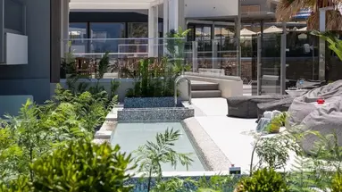 Pearl SeaBreeze Suites