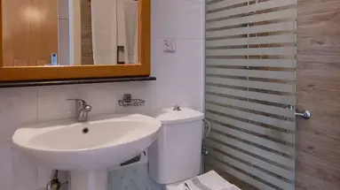 Pearl SeaBreeze Suites