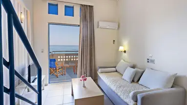 Pearl SeaBreeze Suites