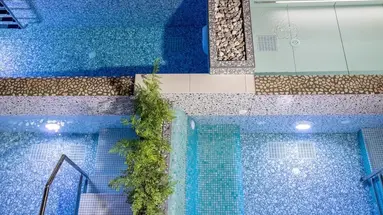 Pearl SeaBreeze Suites