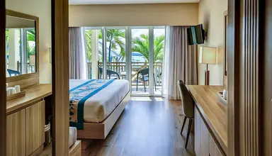 Pearle Beach