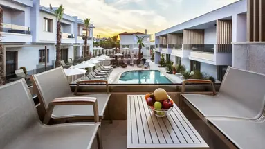 Pefki Deluxe Residences