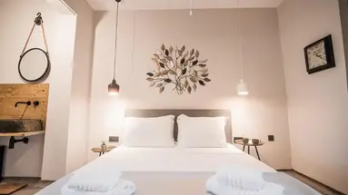 Pefkon Boutique