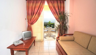 Pelopas Resort