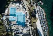 Peninsula Resort & Spa 