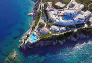 Peninsula Resort & Spa 