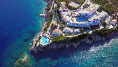 Peninsula Resort & Spa