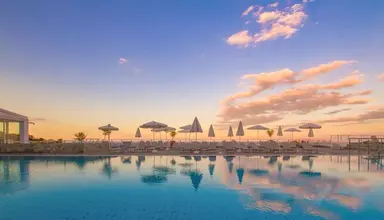 Peninsula Resort & Spa