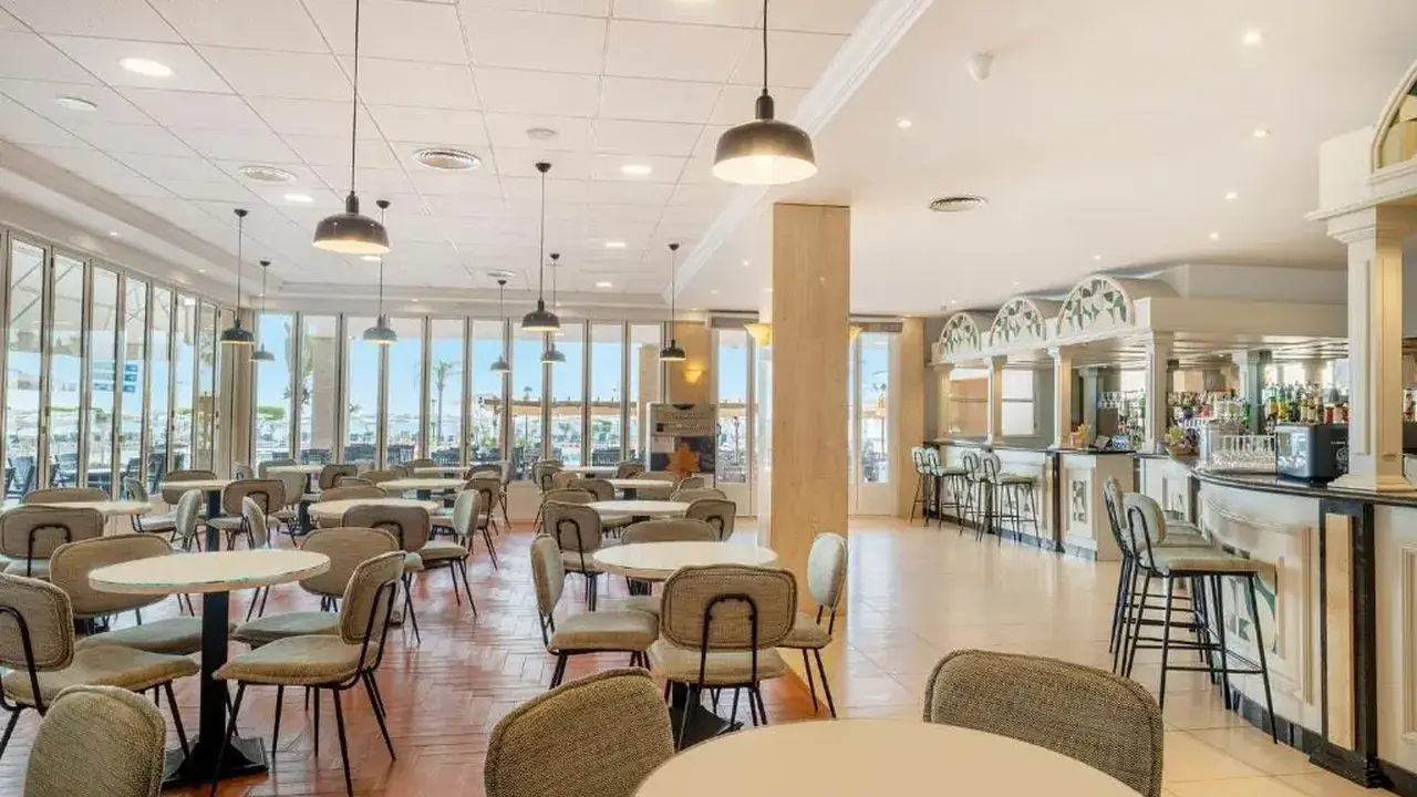 Peniscola Plaza Suites Hotel & Spa