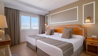 Peniscola Plaza Suites Hotel & Spa