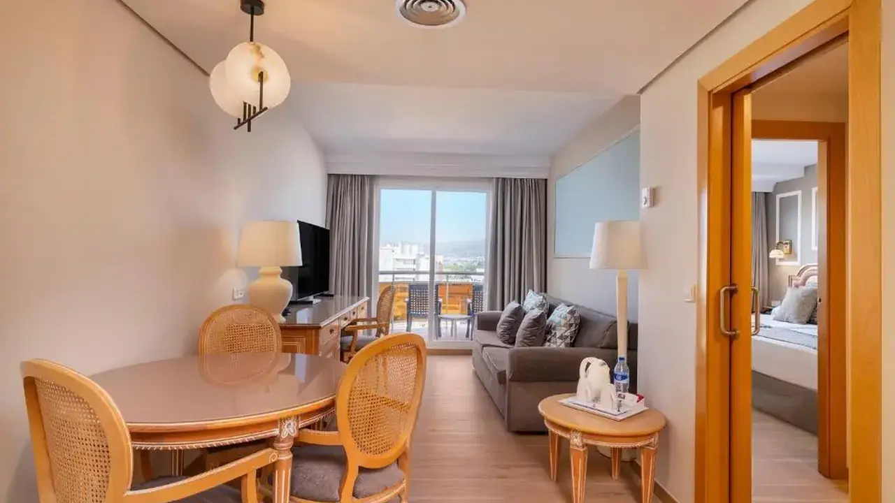 Peniscola Plaza Suites Hotel & Spa