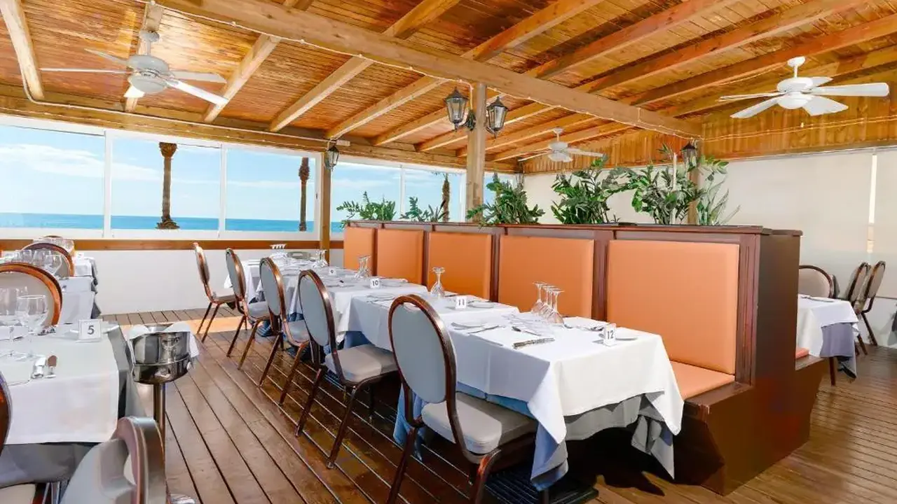 Peniscola Plaza Suites Hotel & Spa