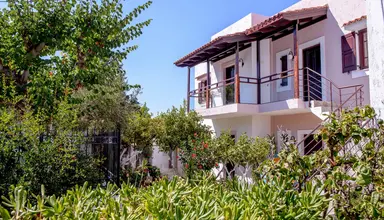 Pennystella Apartments