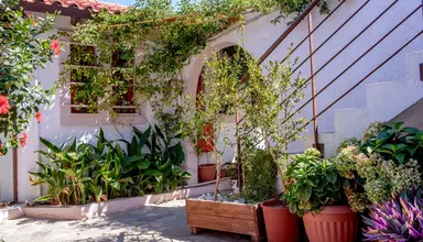 Pennystella Apartments