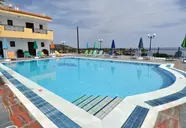 Pennystella Apartments