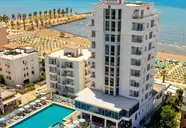 Perandor Beach