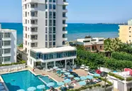 Perandor Beach