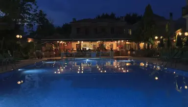 Perdikia Beach