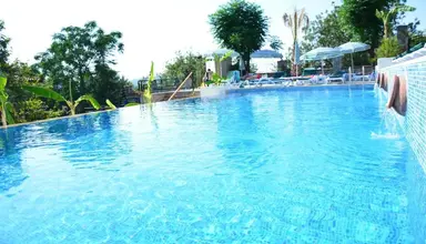 Perdikia Hill