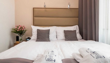 Pergamin Royal Apartments