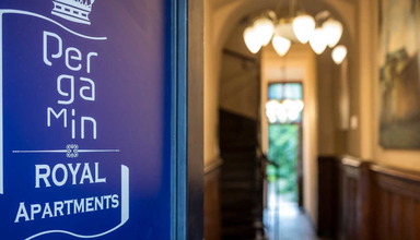 Pergamin Royal Apartments