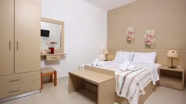 Peristeridis