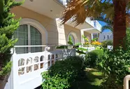 Perla Beach (Agia Marina)