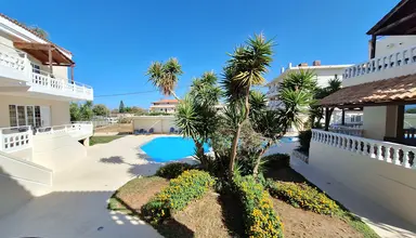Perla Beach (Agia Marina)