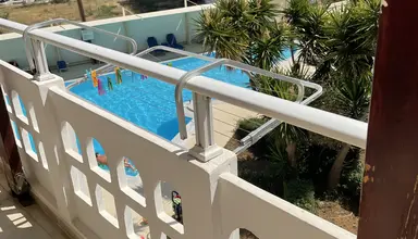 Perla Beach (Agia Marina)