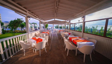 Perla Luxury