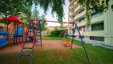 Perla Plaza