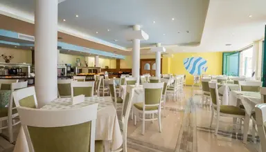 Perla Plaza
