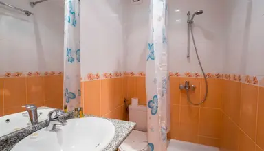 Perla Plaza