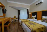 Perre La Mer Resort & Spa