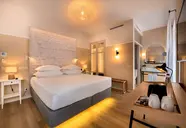 Pestana Fisherman Village
