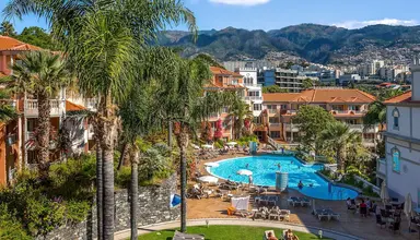 Pestana Village