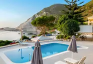 Petani Beach Suites