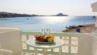 Petinos Beach