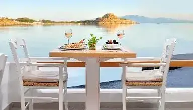Petinos Beach