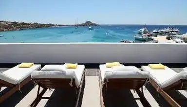 Petinos Beach