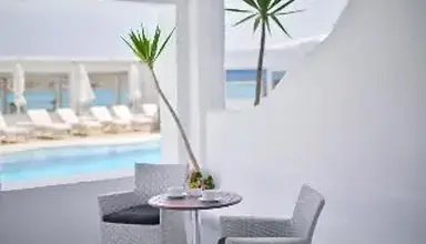 Petinos Beach
