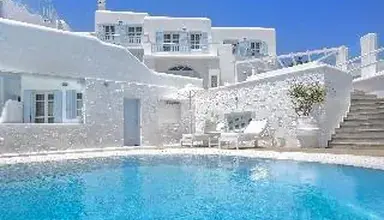 Petinos Beach