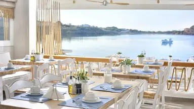 Petinos Hotel